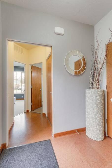 Brand New Downtown Modern 5 Beds, 3 Full Baths Vermont Avenue, Boise Exterior photo